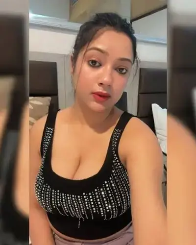 Call Girls Service Varca